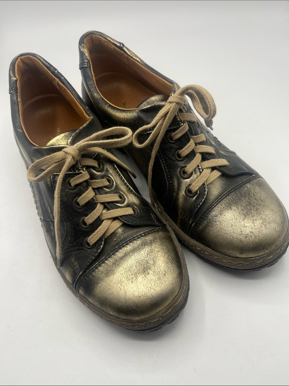 V Italia Metallic Black and Gold Casual Lace-Up Sneakers